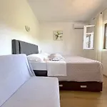 Venilia Gostinjska kuća 3*