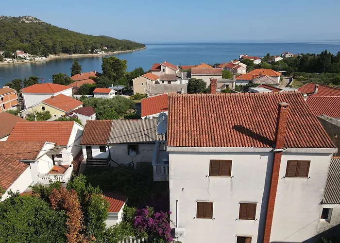 Venilia ゲストハウス Lukoran