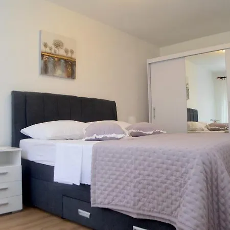 Venilia Πανσιόν