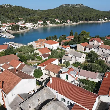 Venilia Πανσιόν