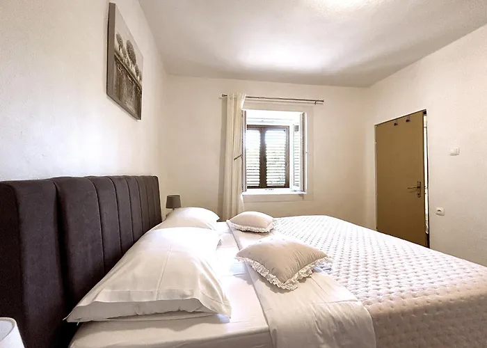 Venilia بيت ضيافة