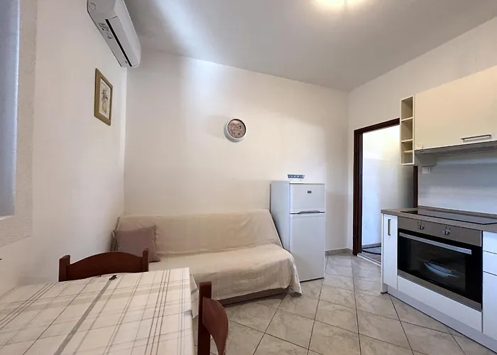 بيت ضيافة Venilia 3*